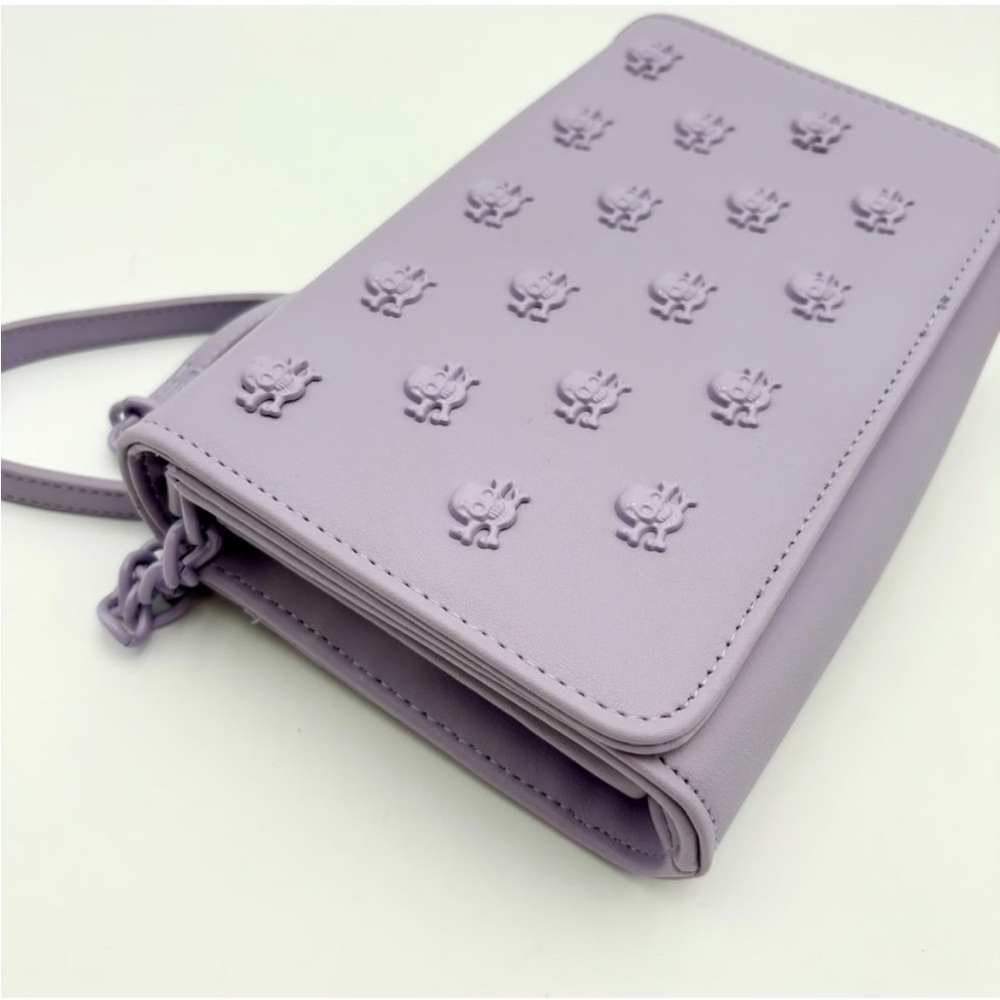 Betsey Johnson Lavender Skull Embossed Crossbody Bag - Picture 2 of 3